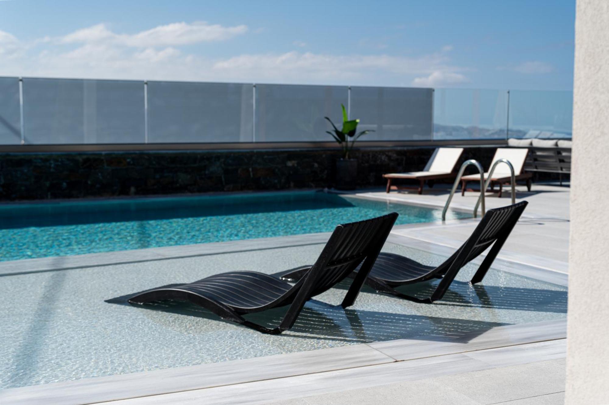 Villa Petra Luxuria With Private Heated Pool *