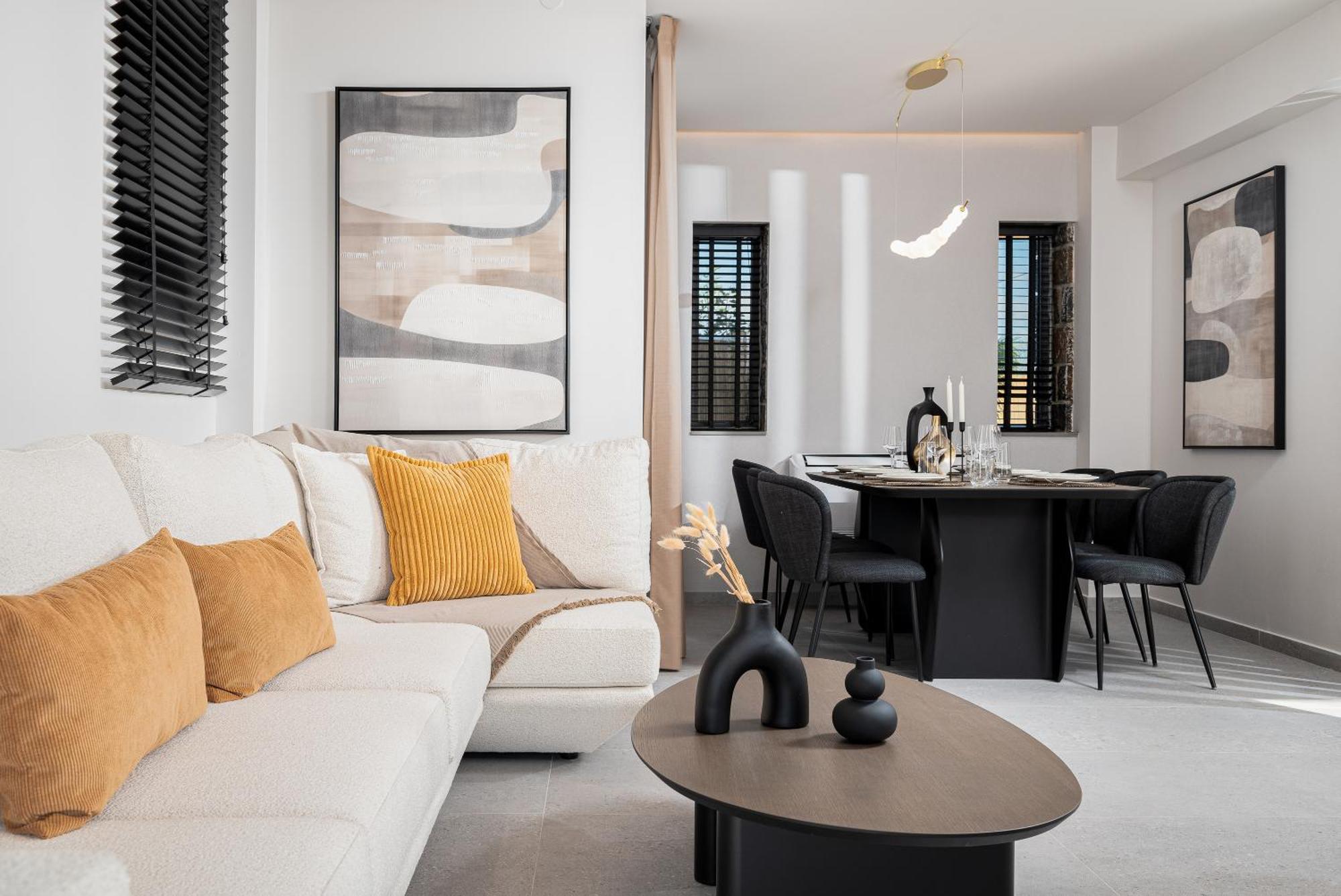 Villa Petra Luxuria With Private Heated Pool