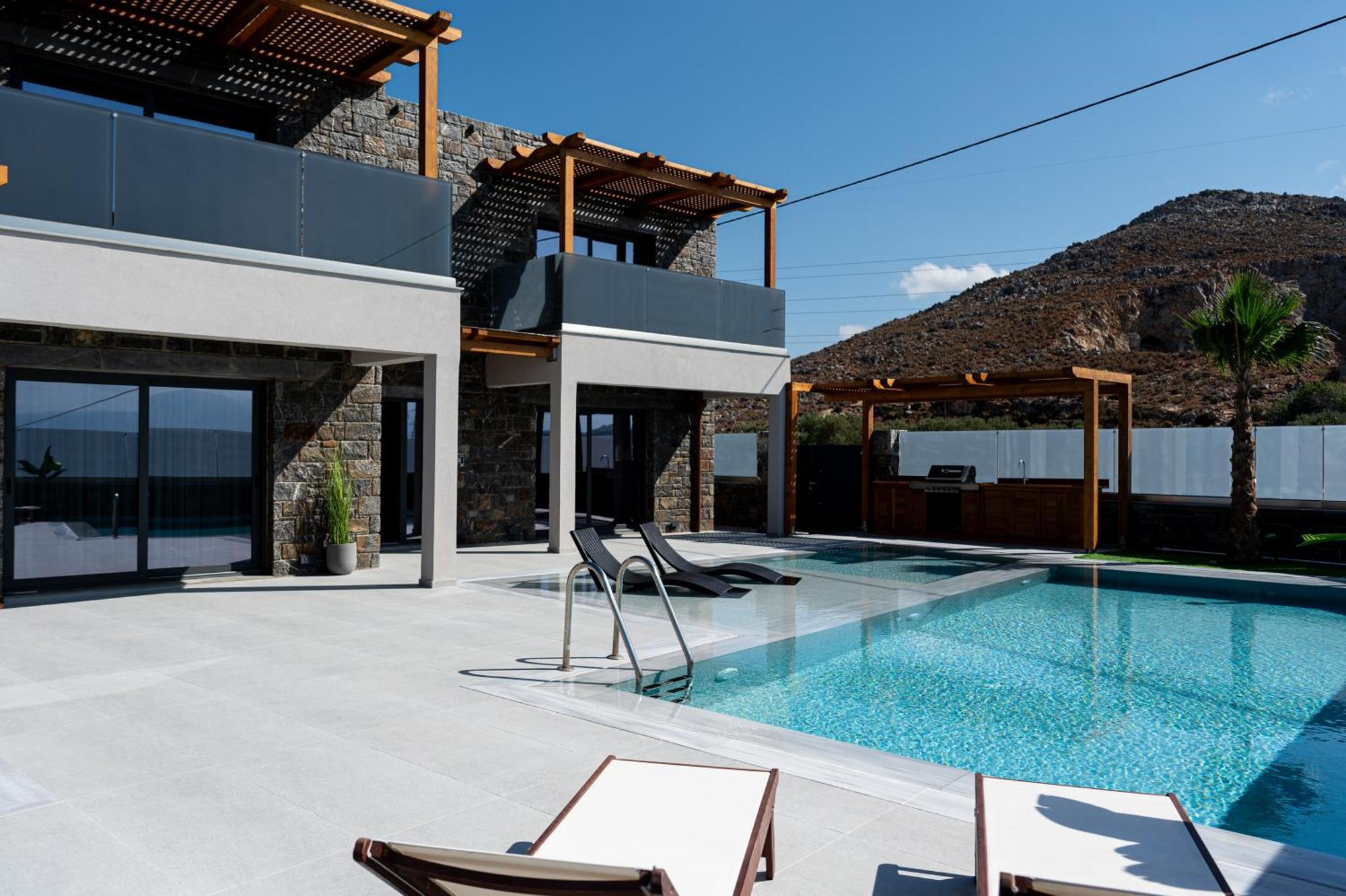 Petra Luxuria With Private Heated Pool Villa Iraklion